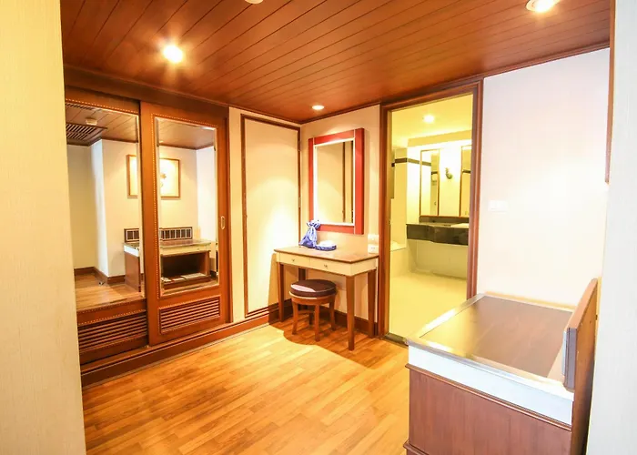 Hotel Golden Tulip Sovereign