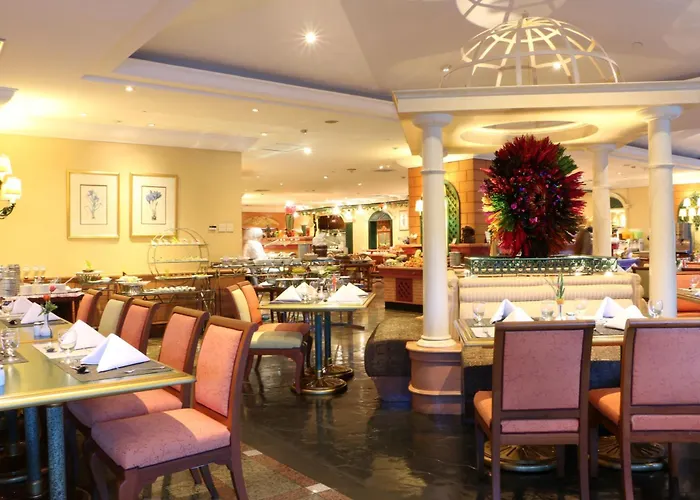 Golden Tulip Sovereign Hotel 4*