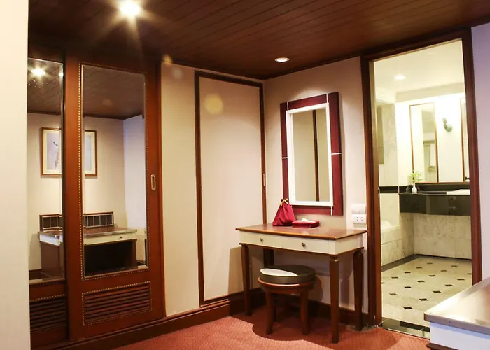 Hotel Golden Tulip Sovereign Banguecoque