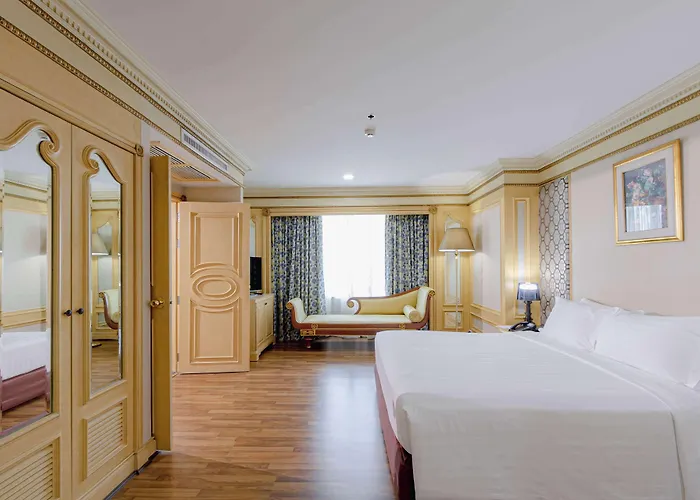 Golden Tulip Sovereign Banguecoque
