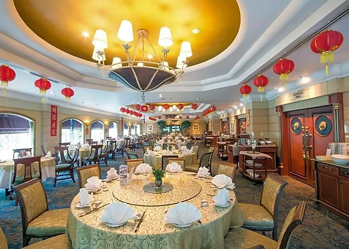 Golden Tulip Sovereign Hotel 4*